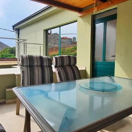 Gitta * 尼亚卢卡