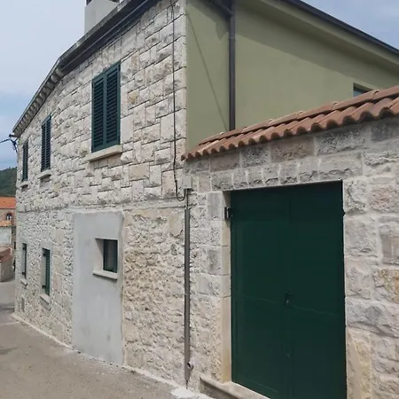 شقة Gitta فيلا لوكا